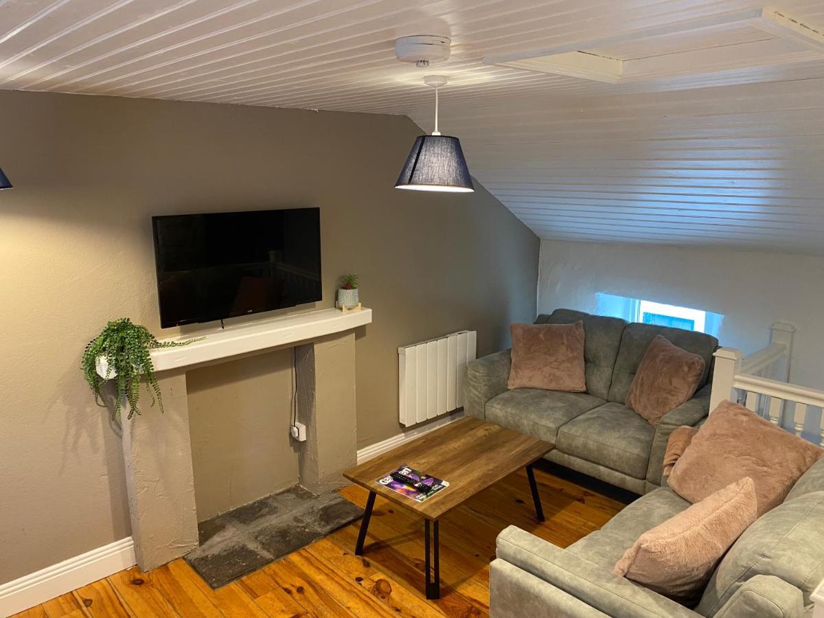 2 Bed Townhouse Eyre Square City Centre Galway Exteriör bild
